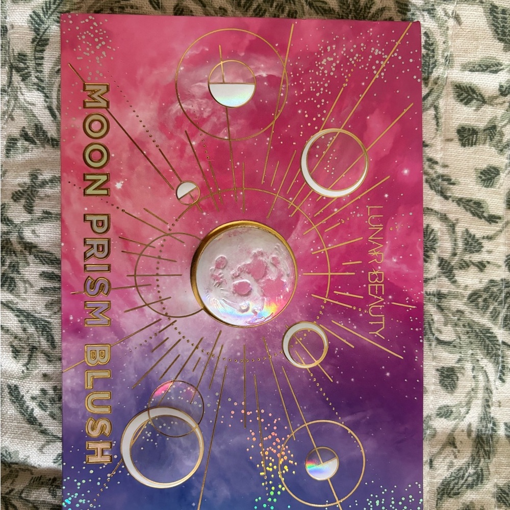 Makeup Lunar Blush Pallete